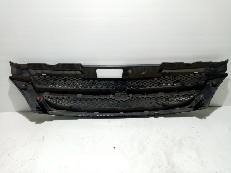 Recambio de rejilla delantera para chevrolet lacetti referencia OEM IAM 96547127  