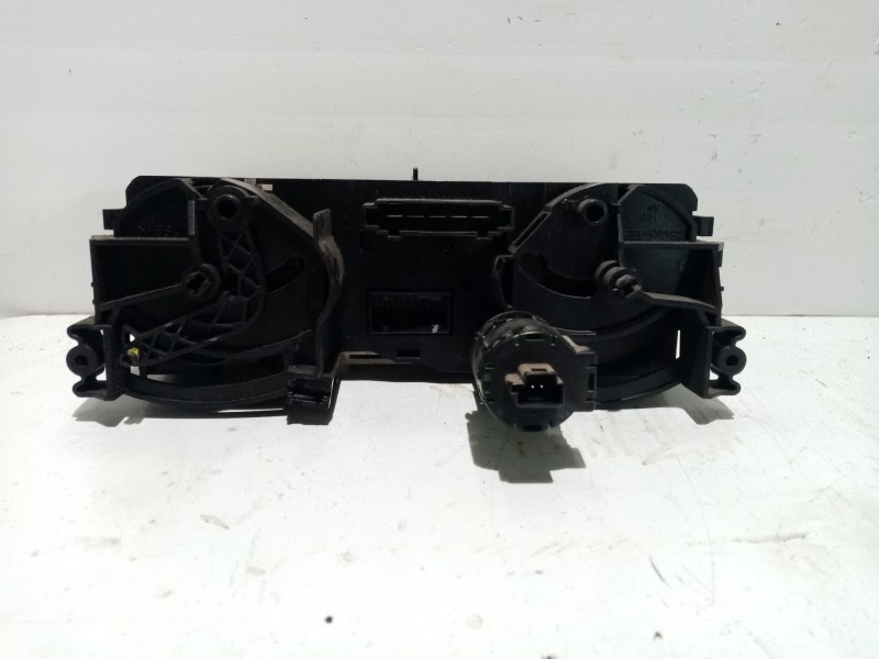 Recambio de mando calefaccion / aire acondicionado para smart forfour cdi (50kw) referencia OEM IAM 69657303B  