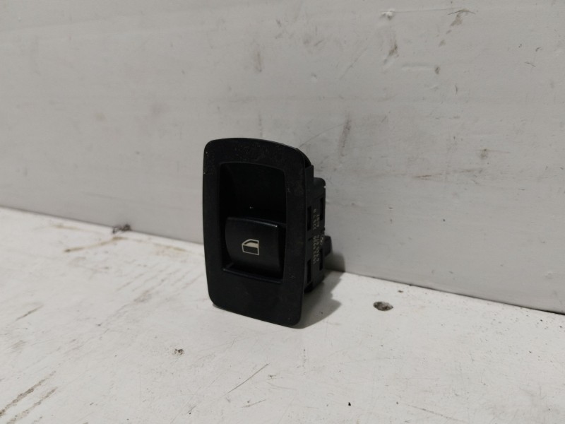 Recambio de mando elevalunas trasero izquierdo para bmw x5 (e70) 3.0 d referencia OEM IAM 6945874  