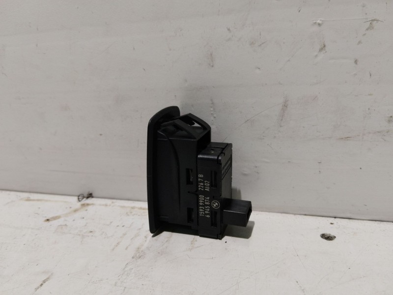 Recambio de mando elevalunas delantero derecho para bmw x5 (e70) 3.0 d referencia OEM IAM 6945874  