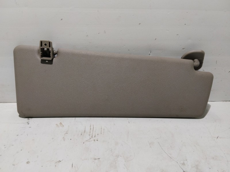 Recambio de parasol izquierdo para bmw x5 (e70) 3.0 d referencia OEM IAM 51166970389  