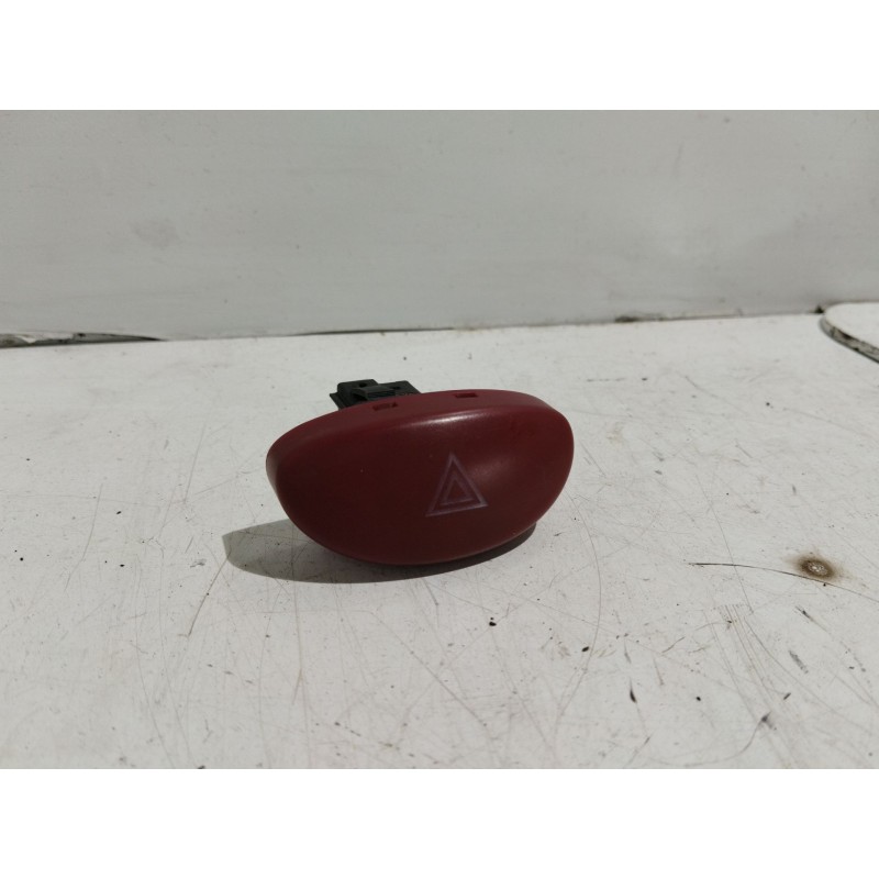 Recambio de warning para citroën xsara picasso (n68) 1.6 hdi referencia OEM IAM 9643213777   Recambio de warning para citroën xsara picasso (n68) 1.6 hdi referencia OEM IAM 9643213777