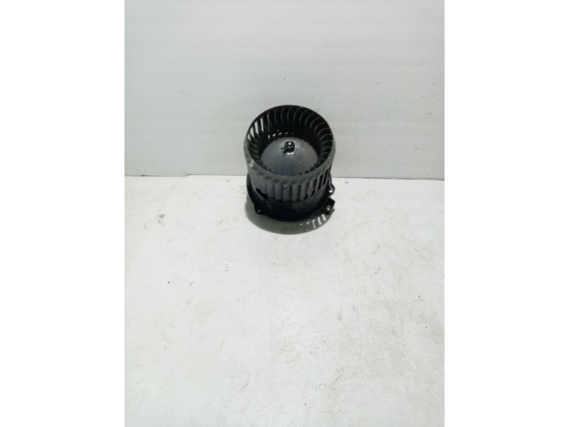 Recambio de ventilador calefaccion para smart forfour cdi (50kw) referencia OEM IAM 1736006902  