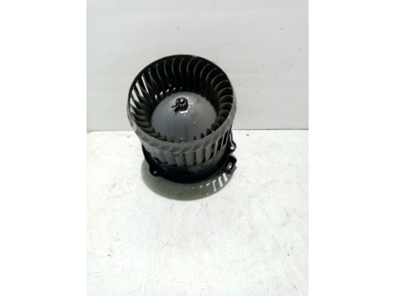 Recambio de ventilador calefaccion para smart forfour cdi (50kw) referencia OEM IAM 1736006902  
