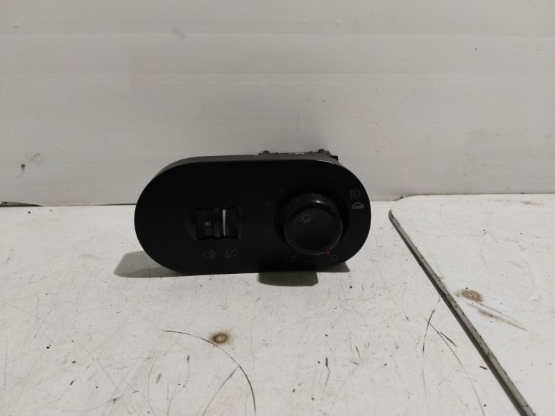 Recambio de mando luces para seat ibiza iii (6l1) 1.9 sdi referencia OEM IAM 6L1941531AD  