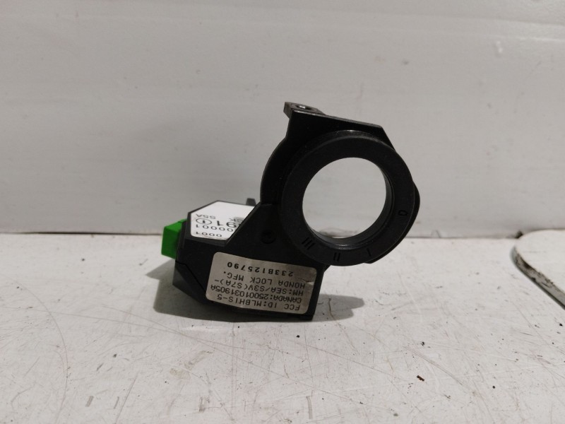 Recambio de antena para honda accord berlina (cl/cn) referencia OEM IAM 233B125790 25001031905A 