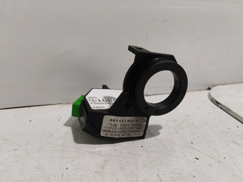 Recambio de antena para honda accord berlina (cl/cn) referencia OEM IAM 233B125790 25001031905A 