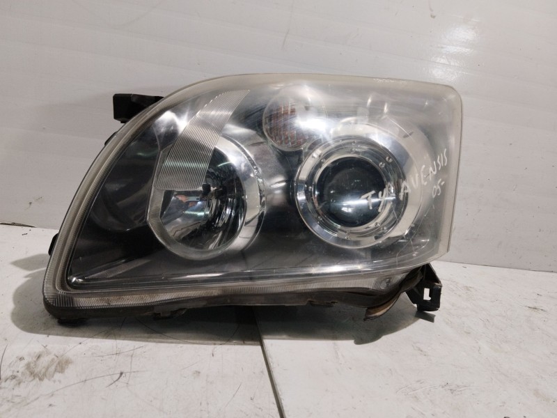Recambio de faro izquierdo para toyota avensis berlina (t25) referencia OEM IAM    Recambio de faro izquierdo para toyota avensis berlina (t25) referencia OEM IAM