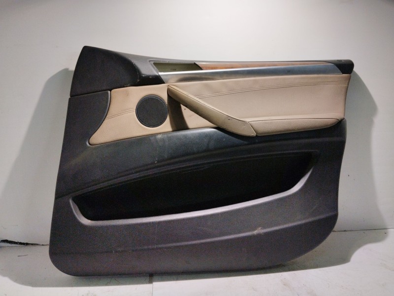 Recambio de guarnecido puerta delantera derecha para bmw x5 (e70) 3.0 d referencia OEM IAM 51419133550  