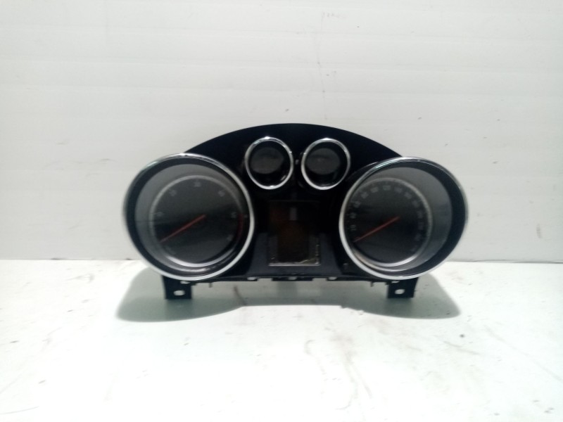 Recambio de cuadro instrumentos para opel insignia berlina 2.0 cdti cat referencia OEM IAM 1256467  13327309
