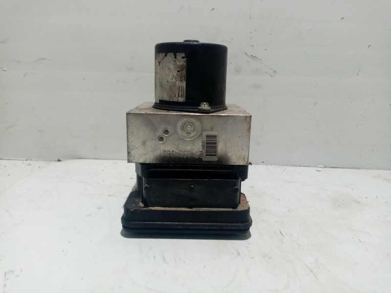 Recambio de abs para opel insignia berlina 2.0 cdti cat referencia OEM IAM 13328652 692268368 R2748334DBZ