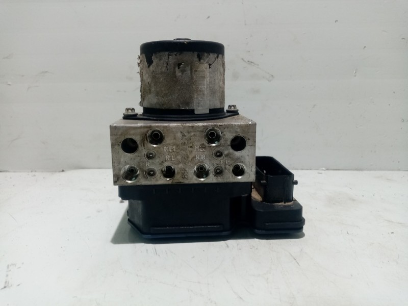 Recambio de abs para opel insignia berlina 2.0 cdti cat referencia OEM IAM 13328652 692268368 R2748334DBZ