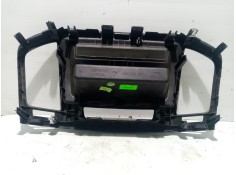 Recambio de moldura para opel insignia berlina 2.0 cdti cat referencia OEM IAM 13274792   2