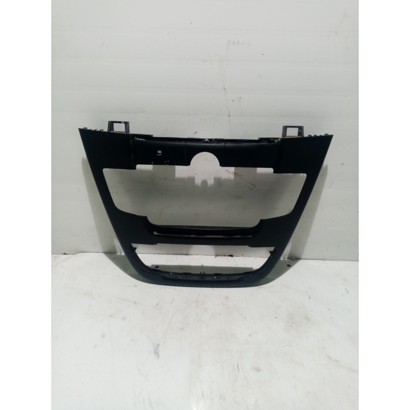 Recambio de mascara de radio para opel insignia berlina 2.0 cdti cat referencia OEM IAM 13273253  