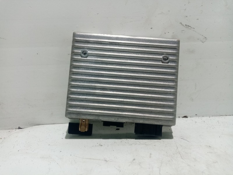 Recambio de modulo electronico para opel insignia berlina 2.0 cdti cat referencia OEM IAM 13334027  