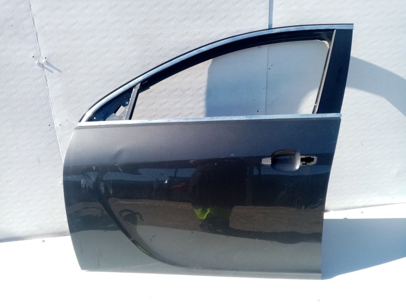 Recambio de puerta delantera izquierda para opel insignia berlina 2.0 cdti cat referencia OEM IAM 124116  