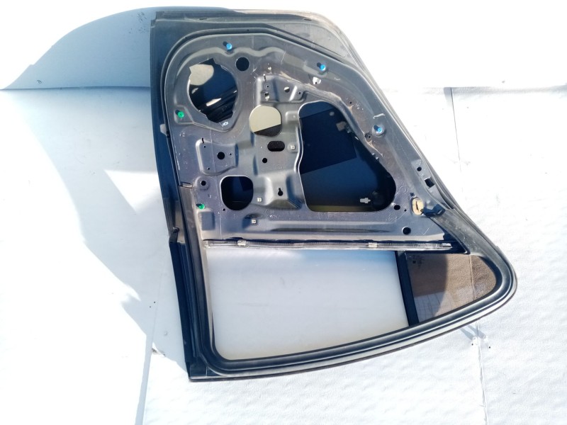 Recambio de puerta trasera izquierda para opel insignia berlina 2.0 cdti cat referencia OEM IAM 124099  