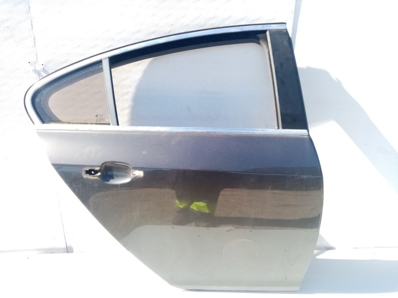 Recambio de puerta trasera derecha para opel insignia berlina 2.0 cdti cat referencia OEM IAM 124101  