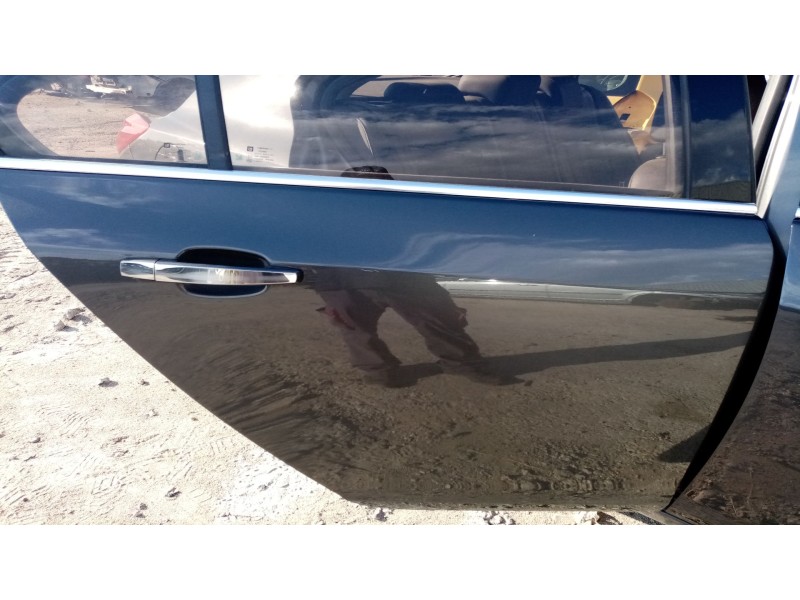 Recambio de puerta trasera derecha para opel insignia berlina 2.0 cdti cat referencia OEM IAM 124101  