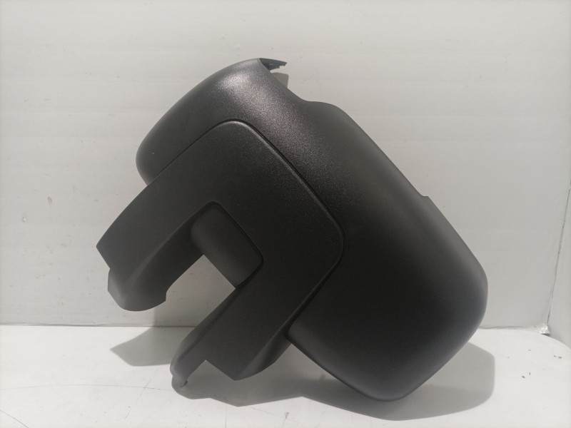 Recambio de carenado delantero derecho para iveco daily furgón referencia OEM IAM 41421402  