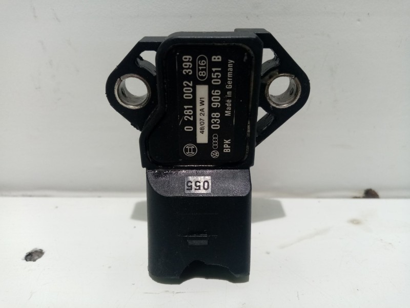 Recambio de sensor presion para volkswagen touran (1t2) 1.9 tdi referencia OEM IAM 0281002399  038906051B
