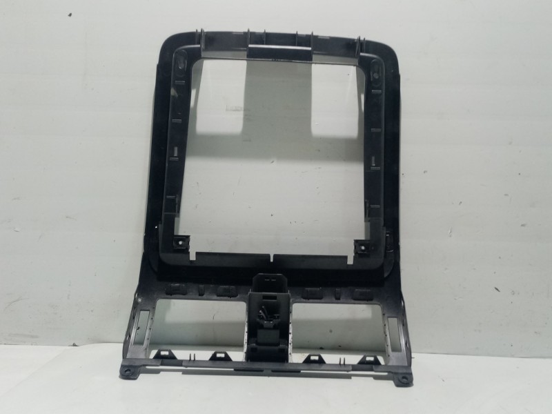 Recambio de mascara central de salpicadero para volkswagen touran (1t2) 1.9 tdi referencia OEM IAM 251030347  