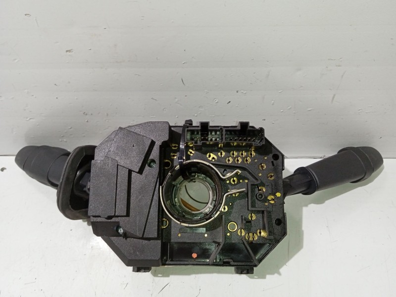 Recambio de mando multifuncion para fiat stilo (192_) 1.4 16v (192axh1b, 192bxh1b) referencia OEM IAM 0735682470  