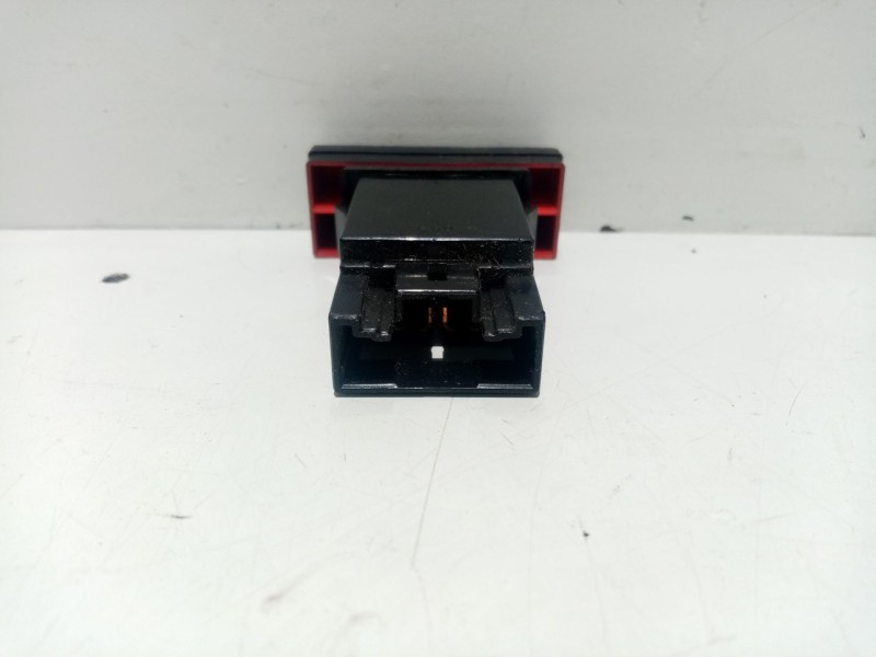 Recambio de warning para hyundai coupe (gk) 1.6 16v cat referencia OEM IAM 937902C001  