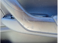 Recambio de guarnecido puerta delantera derecha para honda accord viii station wagon (cw) 2.2 i-dtec (cw3) referencia OEM IAM 83 2