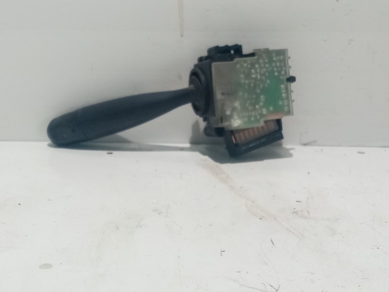 Recambio de mando limpia para toyota yaris (ncp1/nlp1/scp1) 1.0 cat referencia OEM IAM 846520D010  