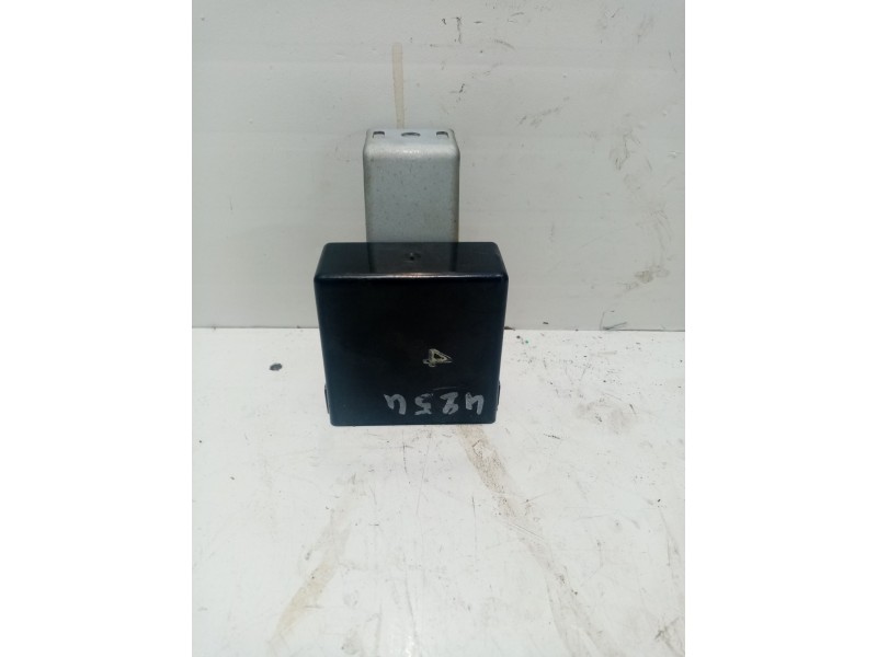 Recambio de modulo electronico para toyota yaris (ncp1/nlp1/scp1) 1.0 cat referencia OEM IAM 886500D010  