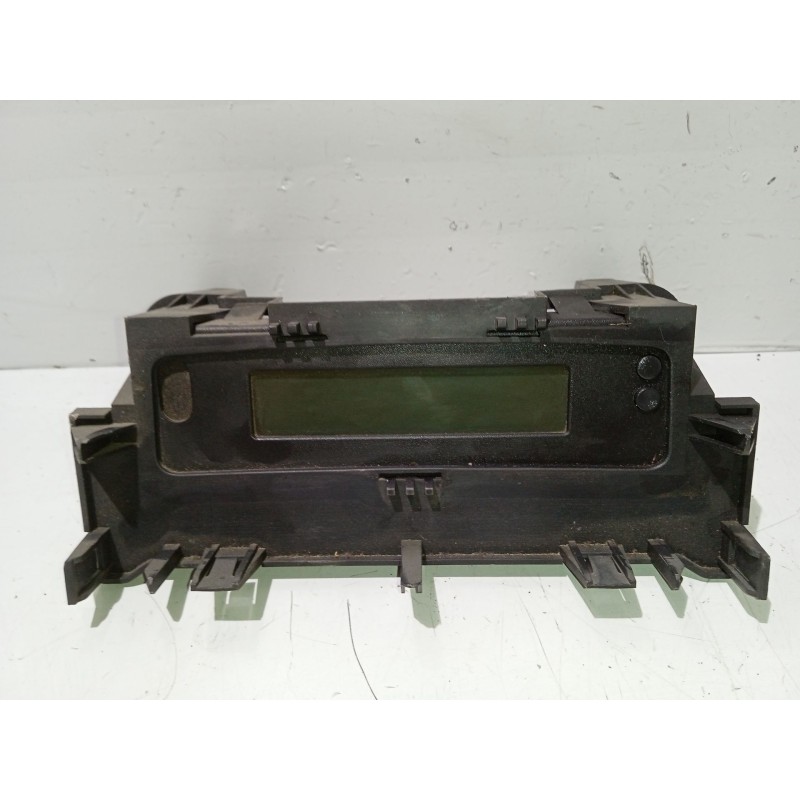 Recambio de pantalla multifuncion para renault megane ii station wagon (km0/1_) 1.9 dci referencia OEM IAM 8200290542  