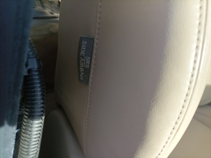 Recambio de asiento delantero derecho para lexus is ii (_e2_) 250 (gse20) referencia OEM IAM   