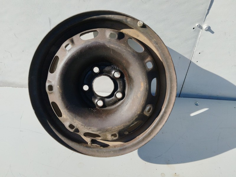 Recambio de llanta para seat ibiza (6l1) referencia OEM IAM    Recambio de llanta para seat ibiza (6l1) referencia OEM IAM