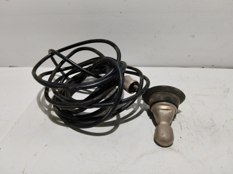 Recambio de base de antena para nissan terrano (wd21) referencia OEM IAM   