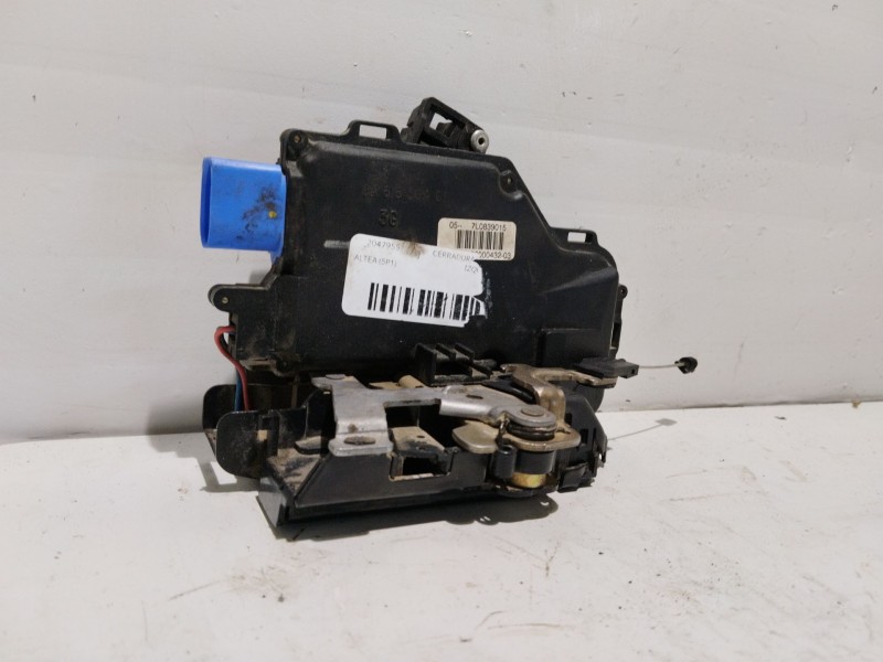 Recambio de cerradura puerta trasera izquierda para seat altea (5p1) 1.9 tdi referencia OEM IAM 7l0839015  