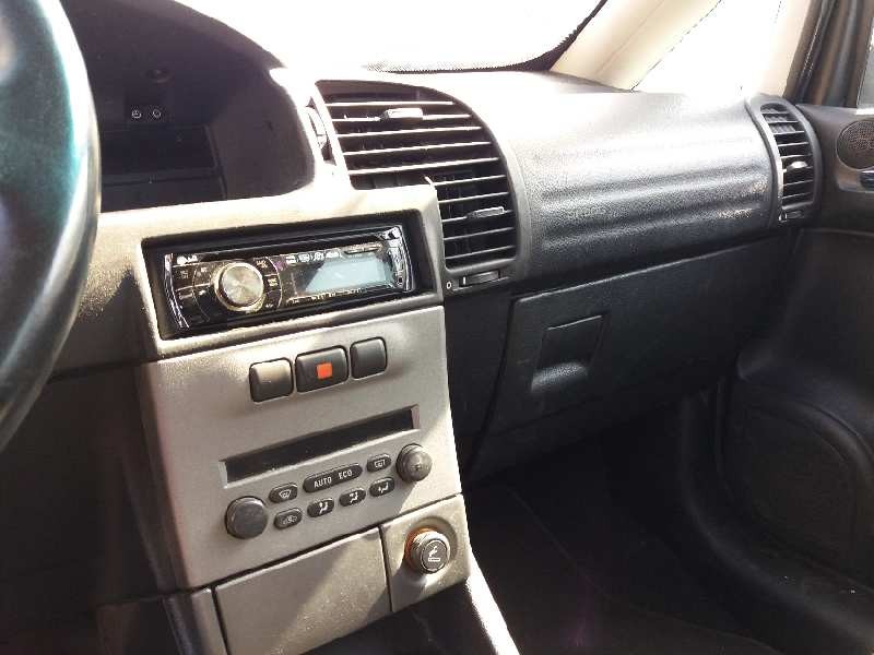 opel zafira a elegance   |   01.02 - 12.05 | 2002 - 2005 | 125 cv / 92 kw del año 2002