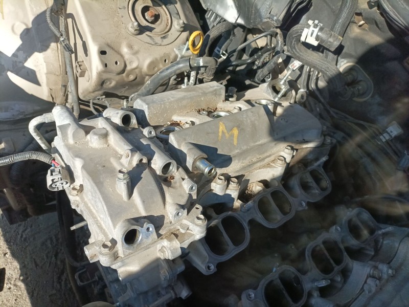 Recambio de tapa balancines para lexus is ii (_e2_) 250 (gse20) referencia OEM IAM 120131231  