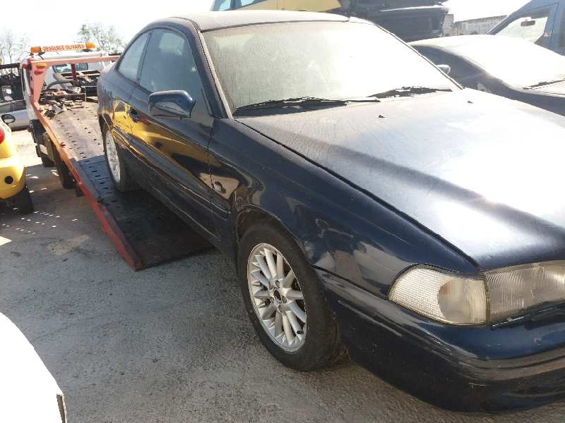 volvo c 70 coupe    |   0.97 - 0.02 | 1997 - 2002 del año 1997