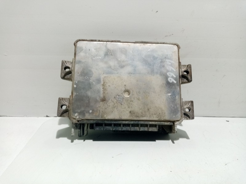 Recambio de centralita motor uce para seat marbella 0.9 cat referencia OEM IAM IAW6FSF  