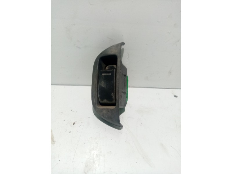 Recambio de mando elevalunas delantero izquierdo para peugeot 107 urban referencia OEM IAM 6554LG  