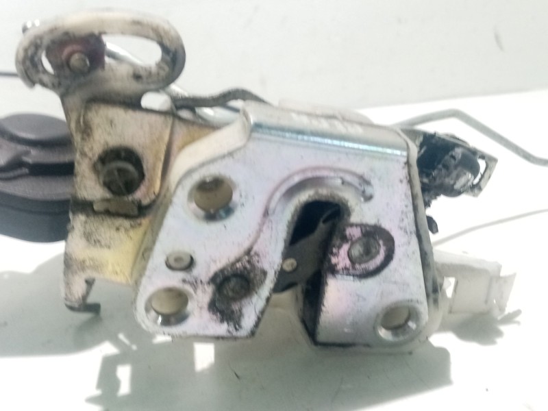 Recambio de cerradura puerta trasera izquierda para peugeot 107 urban referencia OEM IAM 9137F4  