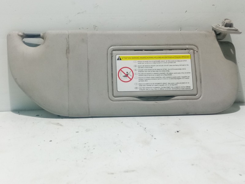 Recambio de parasol derecho para peugeot 107 urban referencia OEM IAM 8143KP  