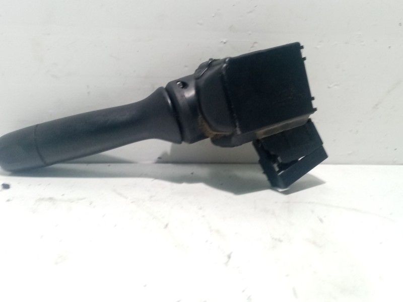 Recambio de mando limpia para peugeot 107 urban referencia OEM IAM 6239SA  