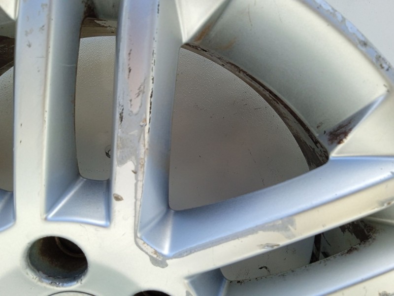 Recambio de llanta para opel vectra c (z02) 1.9 cdti (f69) referencia OEM IAM 13131077  