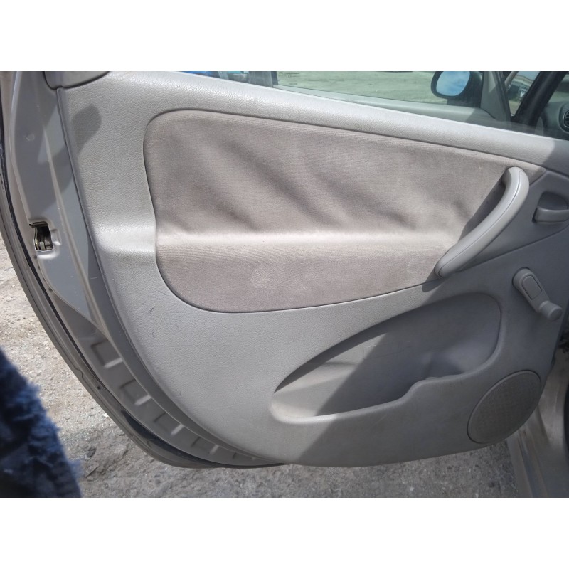 citroën xsara picasso (n68) del año 2004