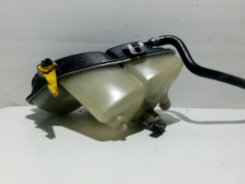 Recambio de deposito expansion para mercedes-benz clase a (w168) 140 (168.031) referencia OEM IAM 1685000249  