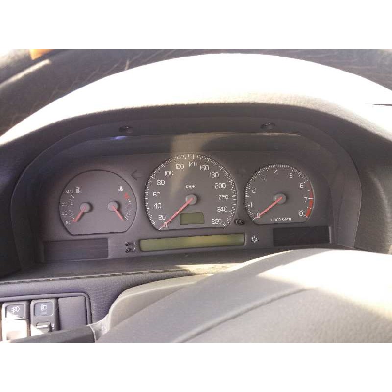 volvo c 70 coupe    |   0.97 - 0.02 | 1997 - 2002 del año 1997