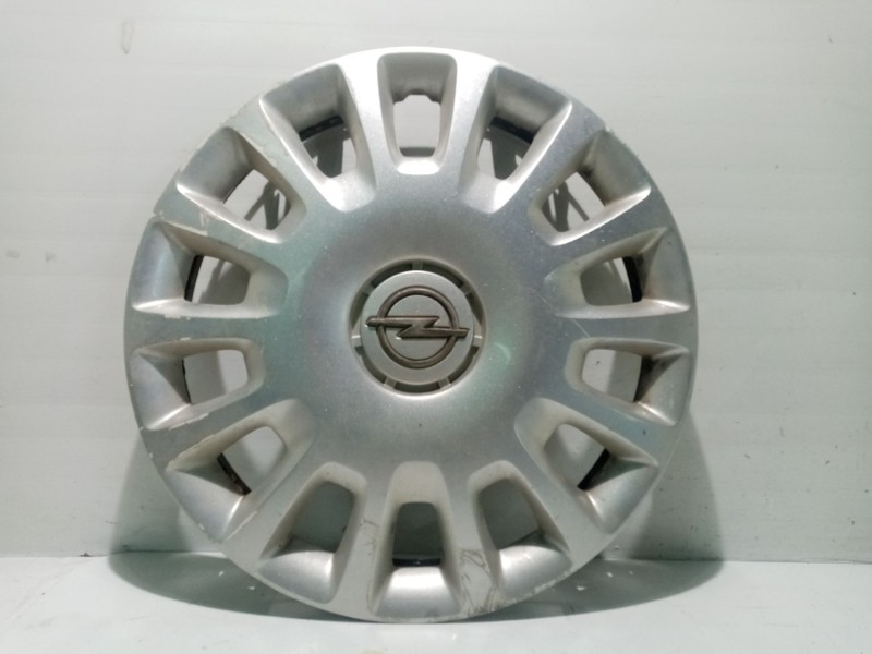 Recambio de tapacubos para opel corsa d referencia OEM IAM 13211852  