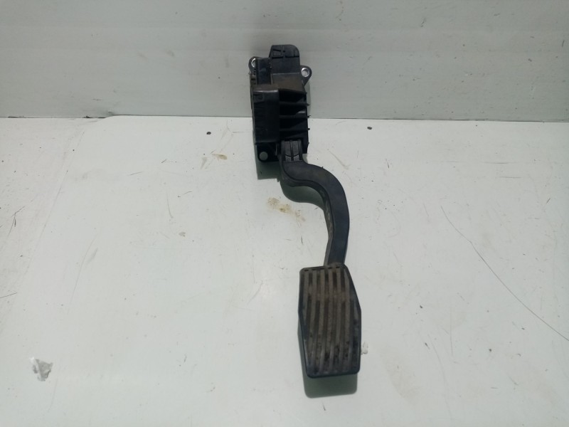 Recambio de pedal acelerador para opel corsa d referencia OEM IAM 55702020  
